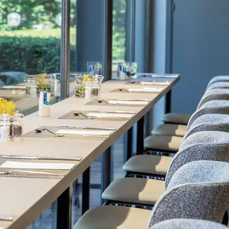 Nh Luxembourg Airport Hotel