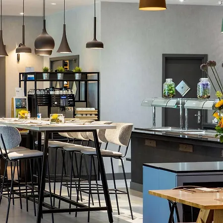 Nh Luxembourg Airport