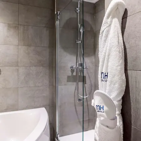 Hotel Nh Luxembourg Airport 4*