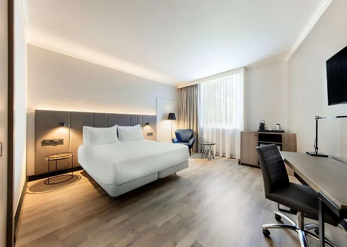Nh Luxembourg Airport Hotel