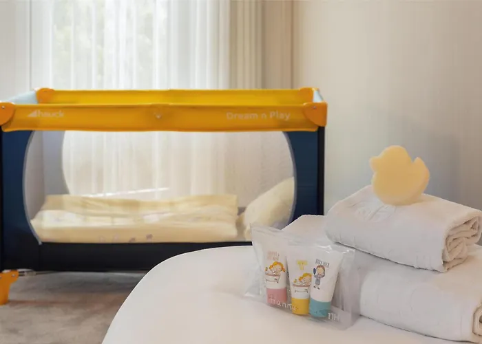 Nh Luxembourg Airport 4*