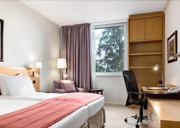 Nh Luxembourg Airport 4* Niederanven