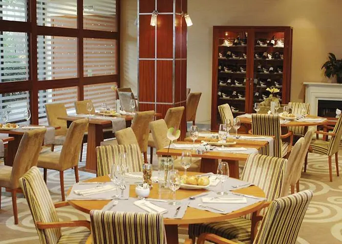 Nh Luxembourg Airport 4* Niederanven