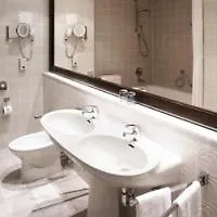 Nh Luxembourg Airport Niederanven