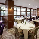 فندق Nh Luxembourg Airport 4*