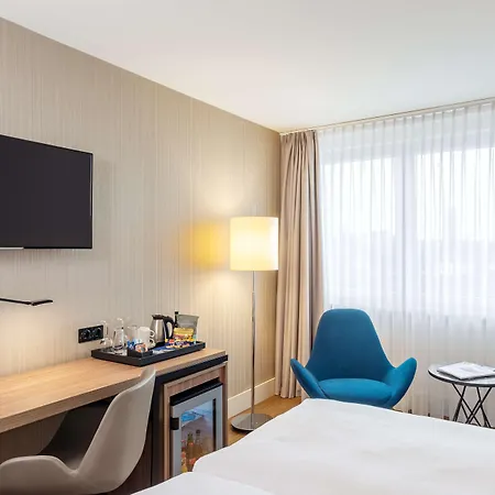 Nh Luxembourg Airport