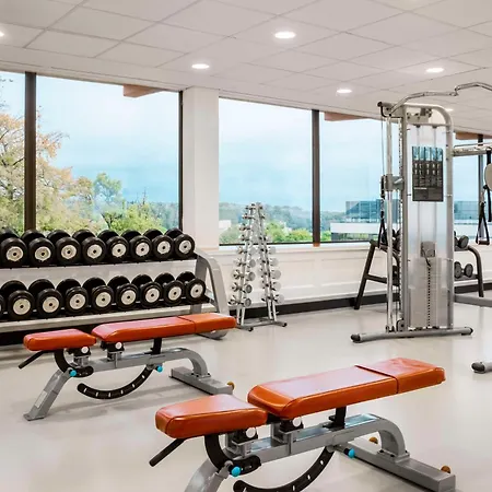 Nh Luxembourg Airport 4*