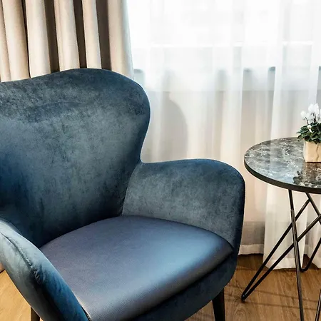 Nh Luxembourg Airport