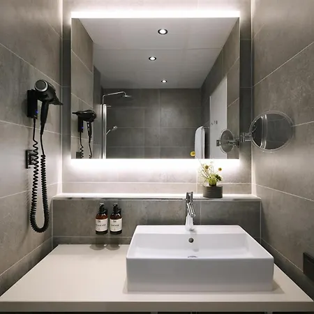 Nh Luxembourg Airport Hotel Niederanven