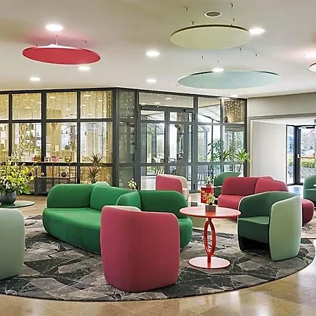 Nh Luxembourg Airport Hotel 4*