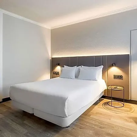 Nh Luxembourg Airport Hotel