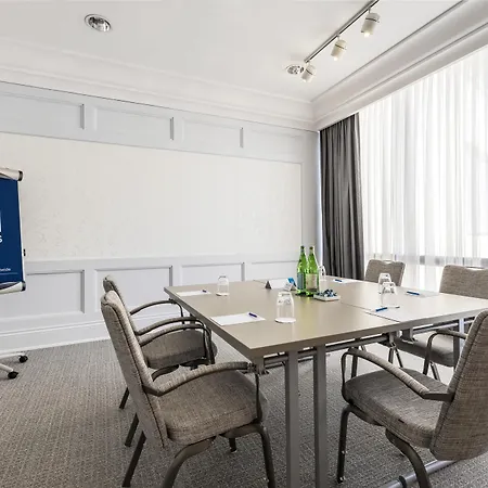 Hotel Nh Luxembourg Airport Niederanven