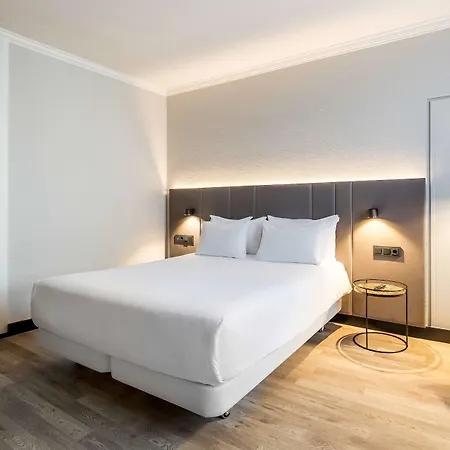 Nh Luxembourg Airport Hotel