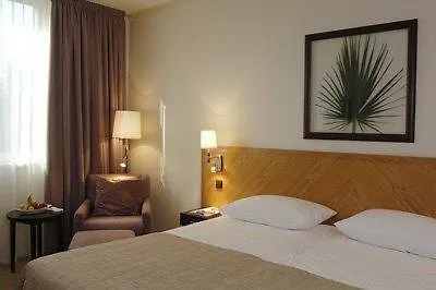 Nh Luxembourg Airport