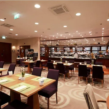 호텔 Nh Luxembourg Airport Niederanven